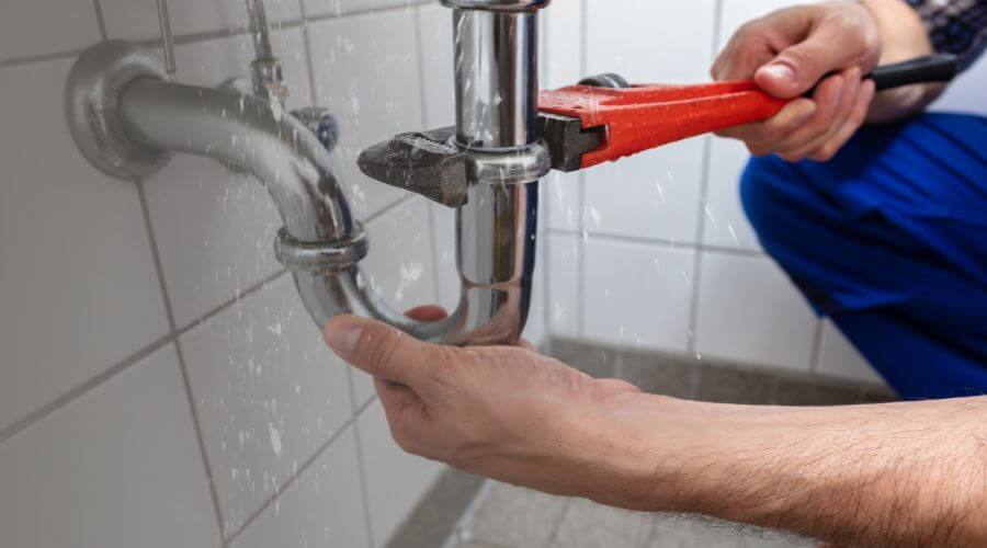 Expert burst pipe repair services in Sunnyside, UT